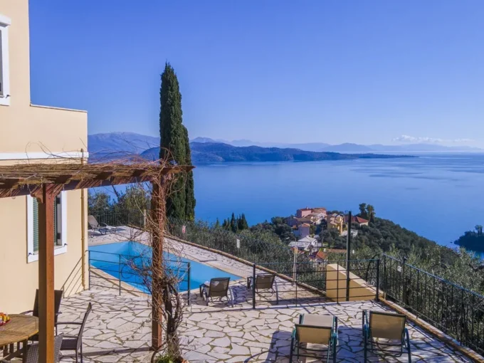 Villa North-East Corfu for sale