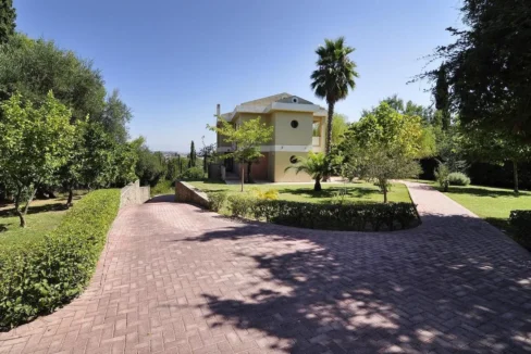 Villa for sale in Agios Prokopis Corfu 1