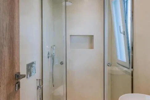 Villa for sale in Paros 25