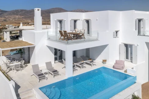 Villa for sale in Paros Greece