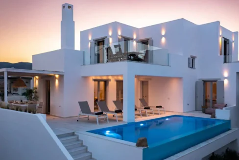 Villa for sale in Paros 29
