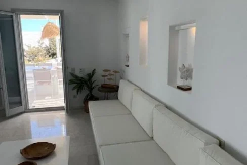 Villa for sale in Paros 3