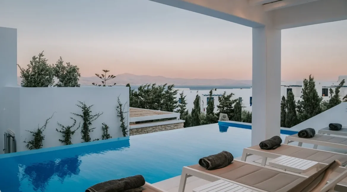 Villa for sale in Paros 30