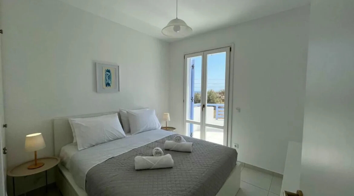 Villa for sale in Thira, Santorini 12