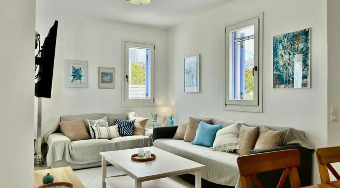 Villa for sale in Thira, Santorini 14