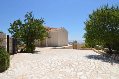 Villa in Corfu for sale Greece 37