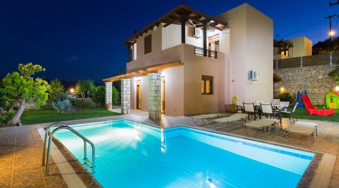 Villa with Pool for sale in Crete Greece