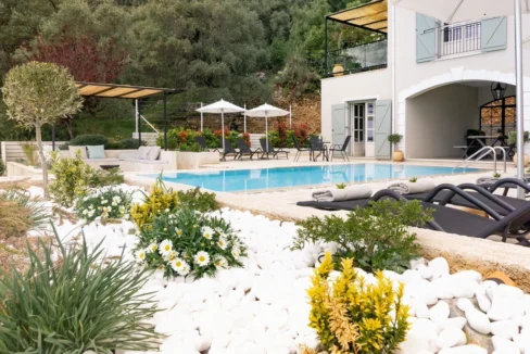 Villa with Private Pool in Barbati Corfu for sale 27