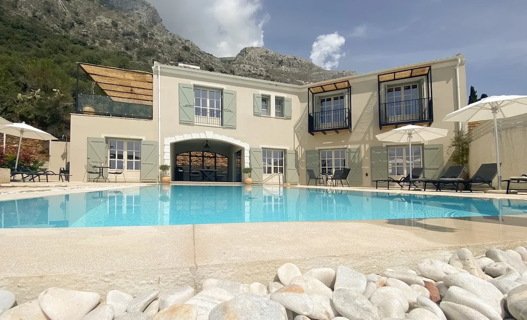 Villa with Private Pool in Barbati Corfu for sale 28