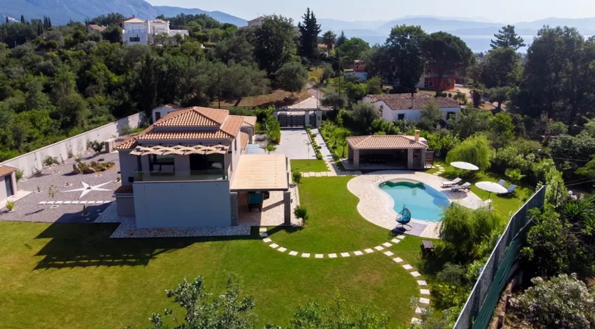 Villa with Private Pool in Corfu Dasia for sale 17