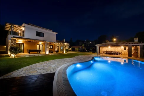 Villa with Private Pool in Corfu Dasia for sale 2