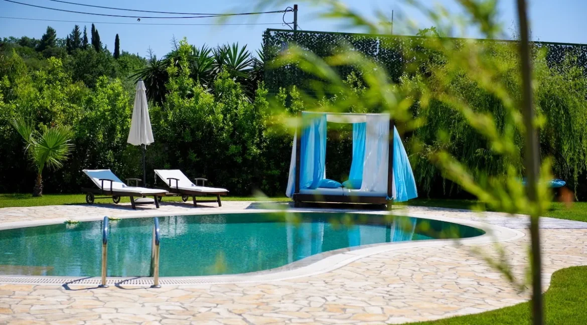 Villa with Private Pool in Corfu Dasia for sale 21