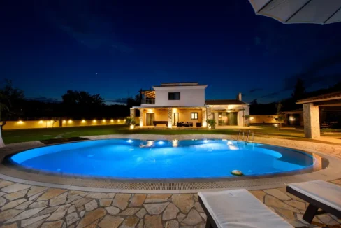 Villa with Private Pool in Corfu Dasia for sale 3