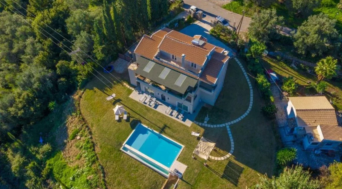 Wonderful 5-Bedroom Family Villa in Corfu For Sale 22