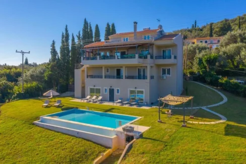 Wonderful 5-Bedroom Family Villa in Corfu For Sale 29