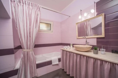 Wonderful 5-Bedroom Family Villa in Corfu For Sale 9