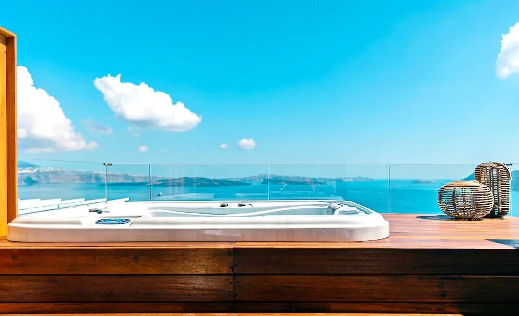 stunning property nestled in the heart of Oia, Santorini for sale 11