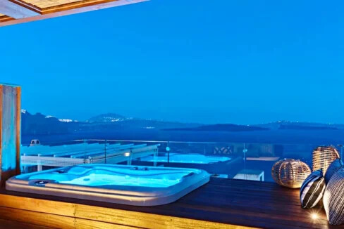 stunning property nestled in the heart of Oia, Santorini for sale 6