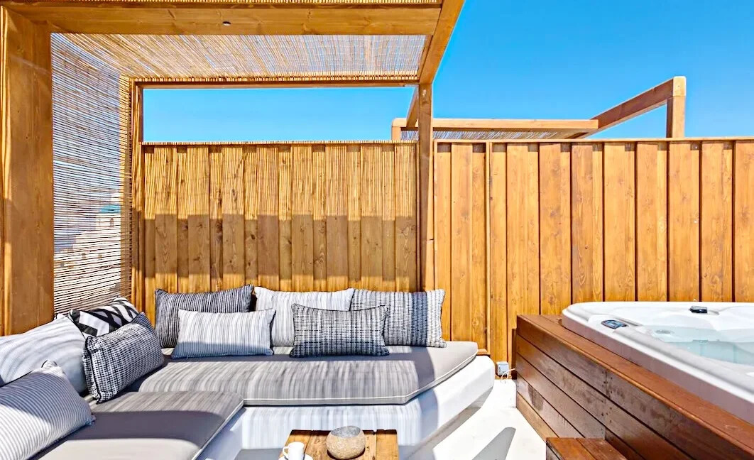 stunning property nestled in the heart of Oia, Santorini for sale 8