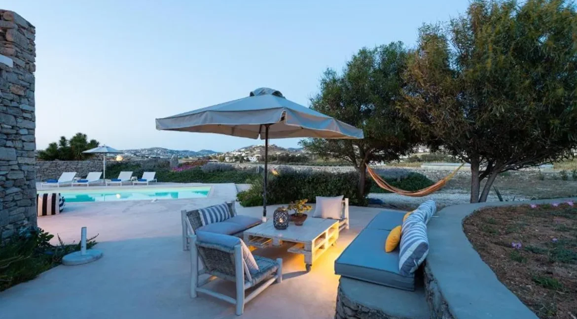 2 Villas for sale Parasporos Paros 11