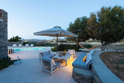 2 Villas for sale Parasporos Paros 11