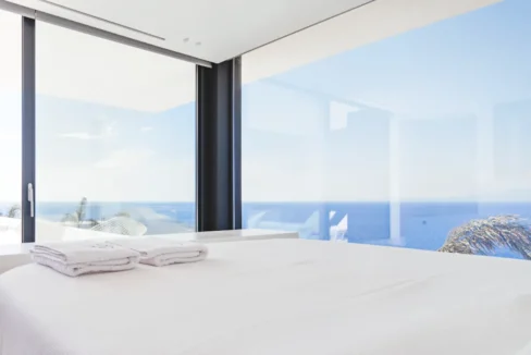 6 bedroom Seafront villa in Zakynthos Island 12