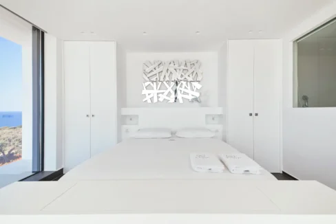 6 bedroom Seafront villa in Zakynthos Island 13