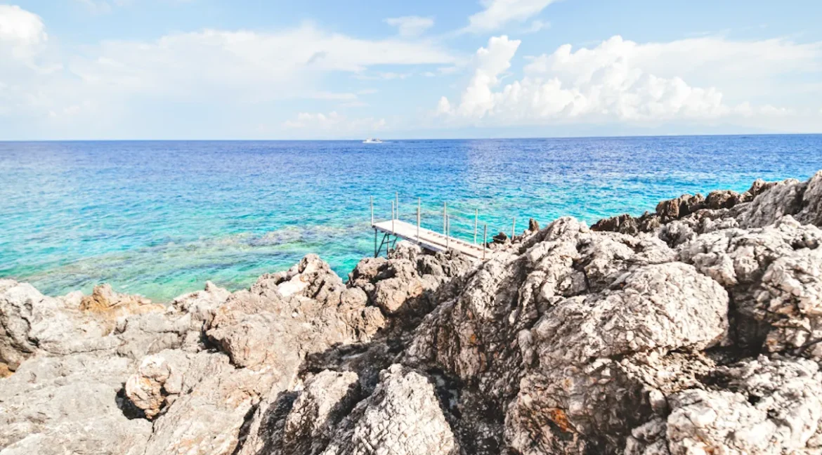 6 bedroom Seafront villa in Zakynthos Island 14