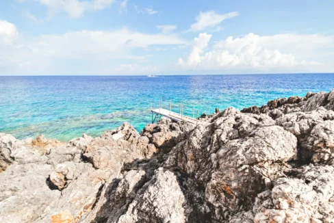 6 bedroom Seafront villa in Zakynthos Island 14