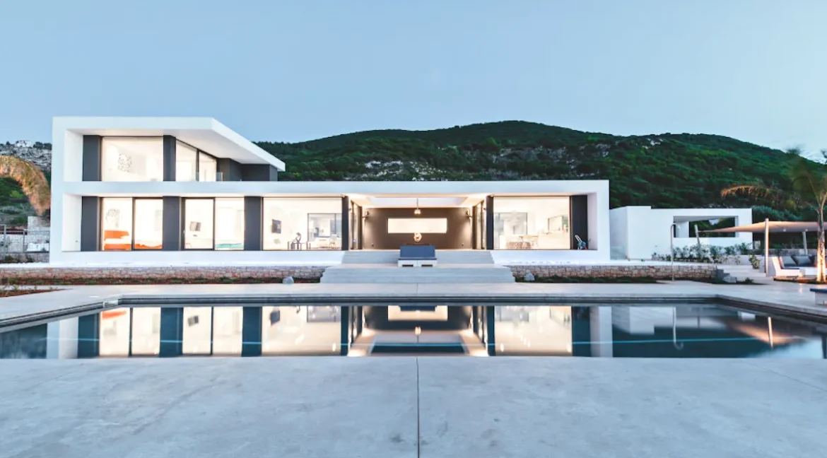 6 bedroom Seafront villa in Zakynthos Island 19