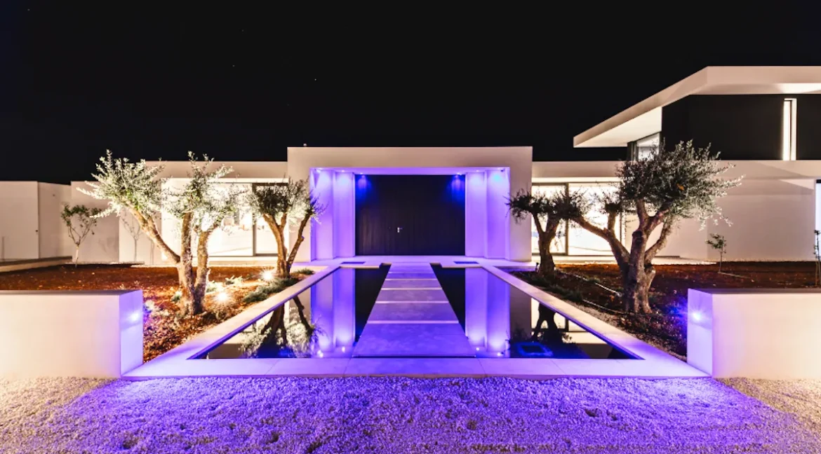 6 bedroom Seafront villa in Zakynthos Island 20