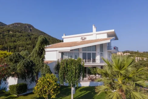 Amazing Villa in South Corfu for sale 13