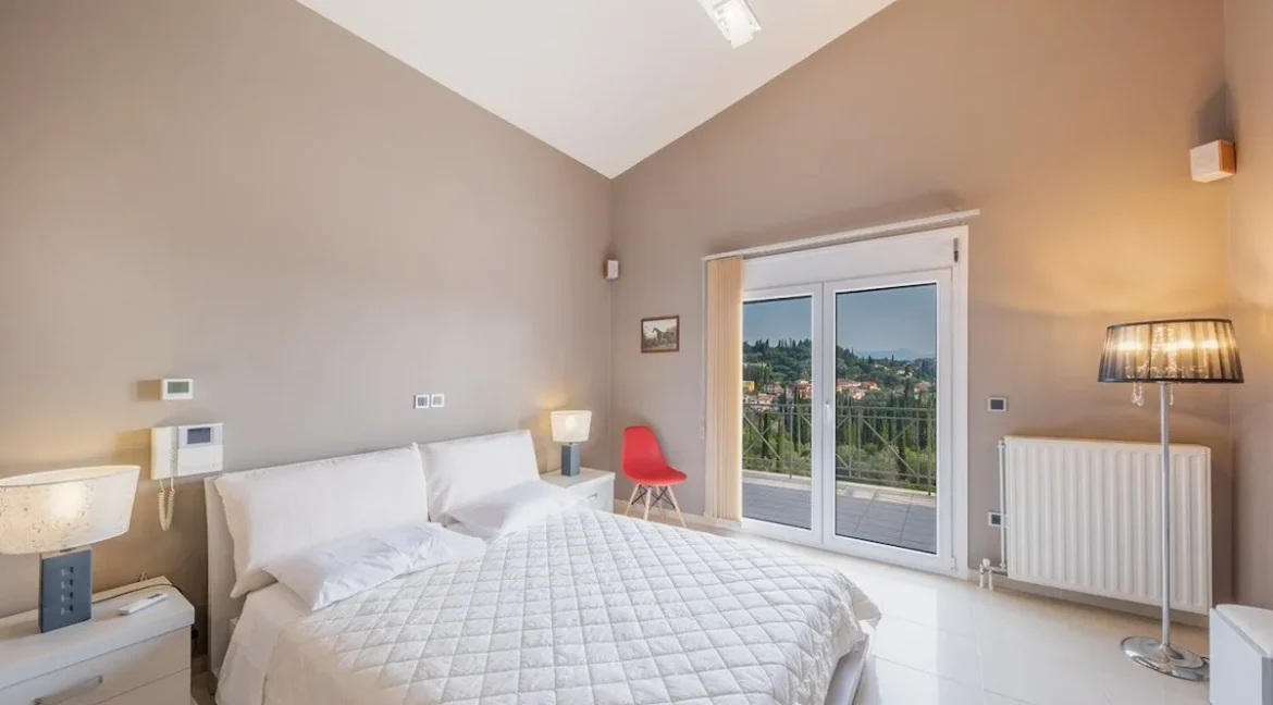 Amazing Villa in South Corfu for sale 20