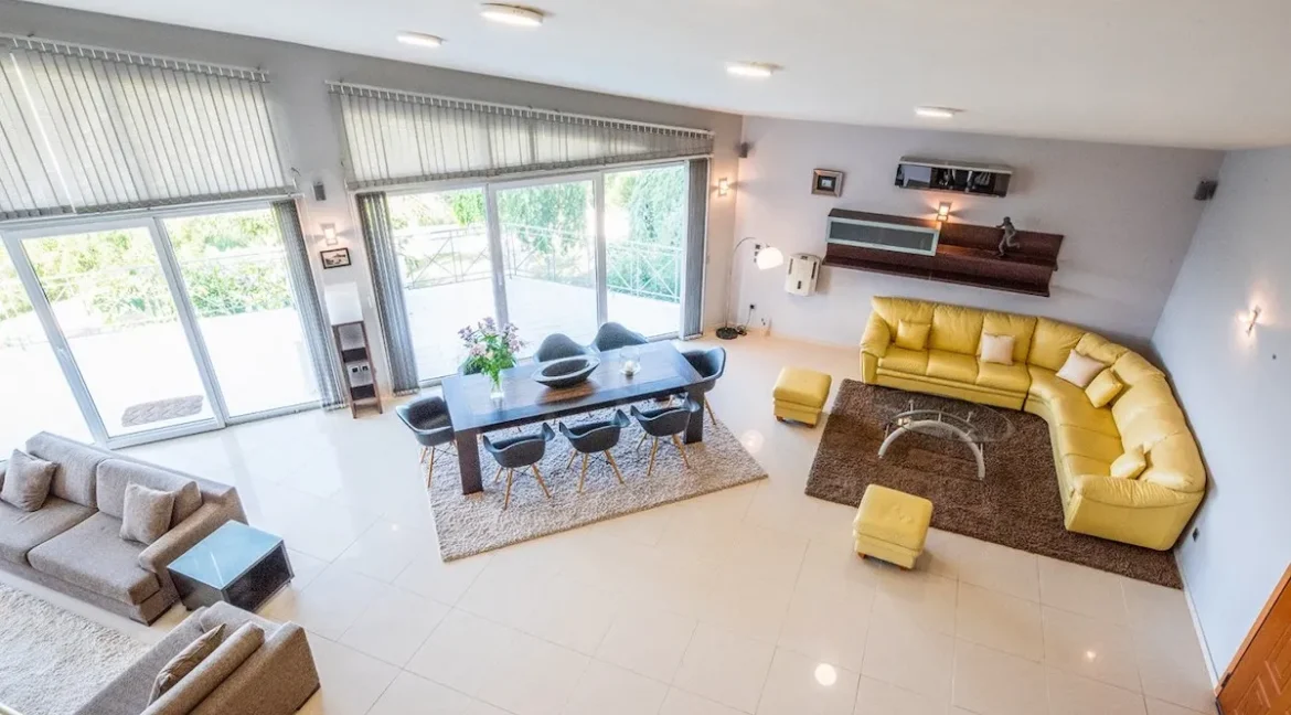 Amazing Villa in South Corfu for sale 25