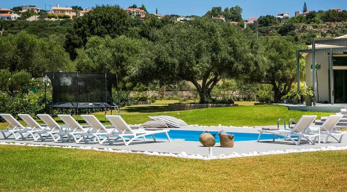 Furnished villa for sale in Kefalonia Greece 10
