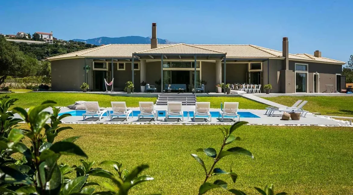 Furnished villa for sale in Kefalonia Greece 9