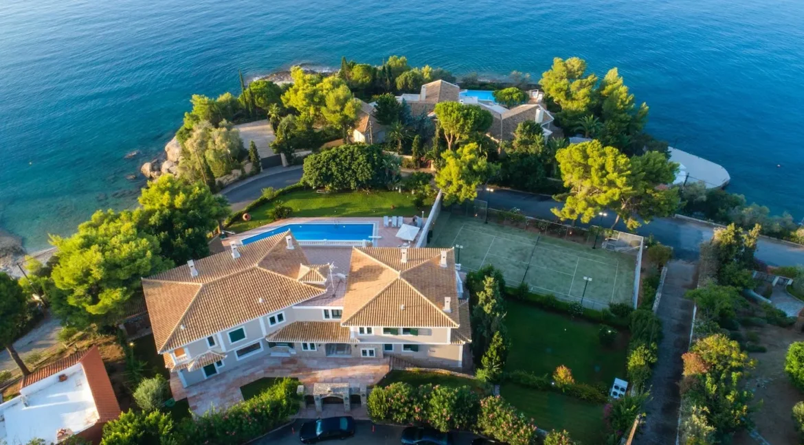 Luxurious Coastal Residence for sale at Porto Heli 32