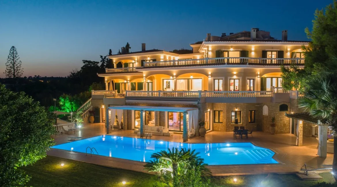 Luxurious Coastal Residence for sale at Porto Heli 6