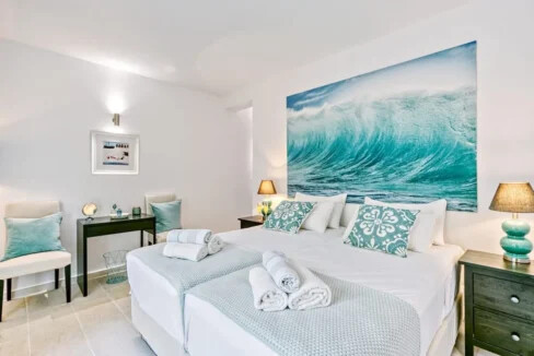 Luxurious Hilltop Retreat in Nissaki, Corfu 12