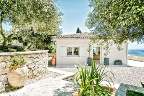 Luxurious Hilltop Retreat in Nissaki, Corfu 17