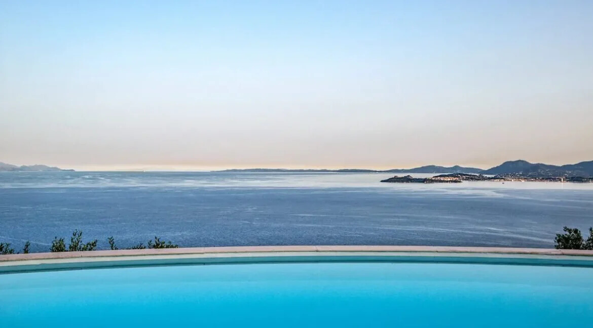 Luxurious Hilltop Retreat in Nissaki, Corfu 2
