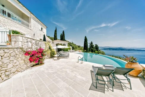 Luxurious Hilltop Retreat in Nissaki, Corfu 30
