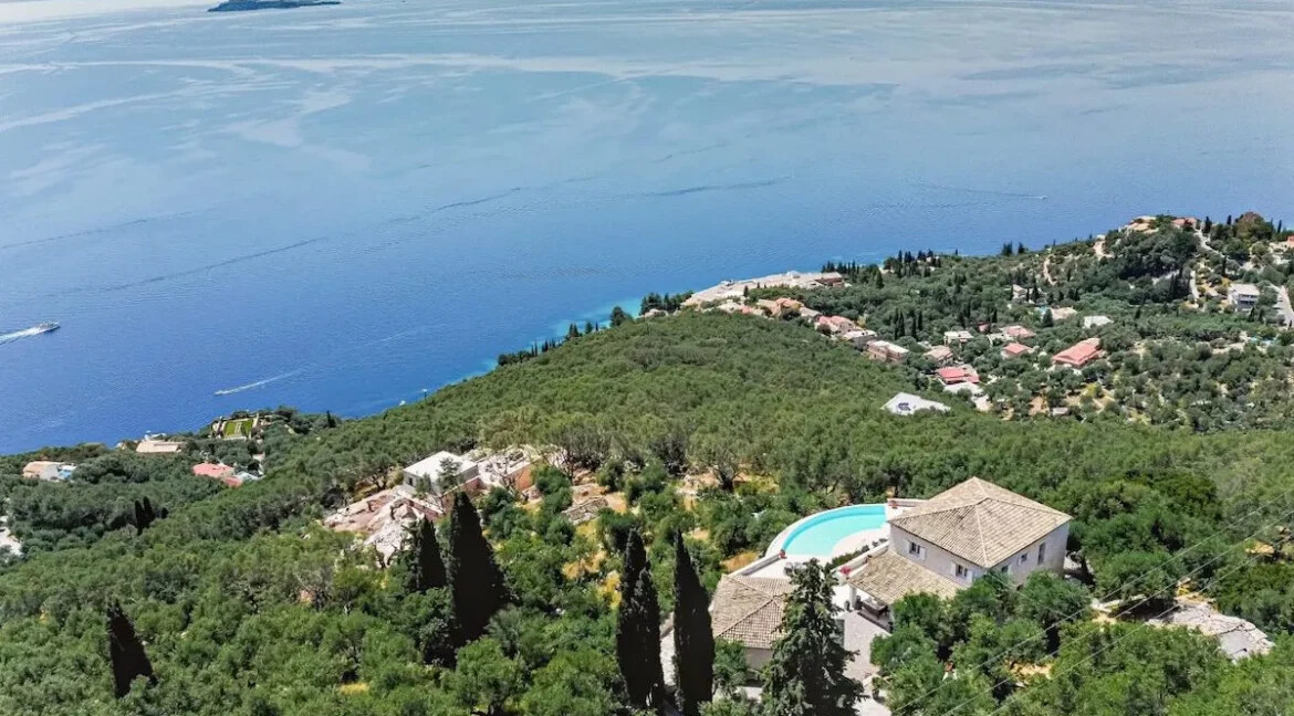 Luxurious Hilltop Retreat in Nissaki, Corfu 36
