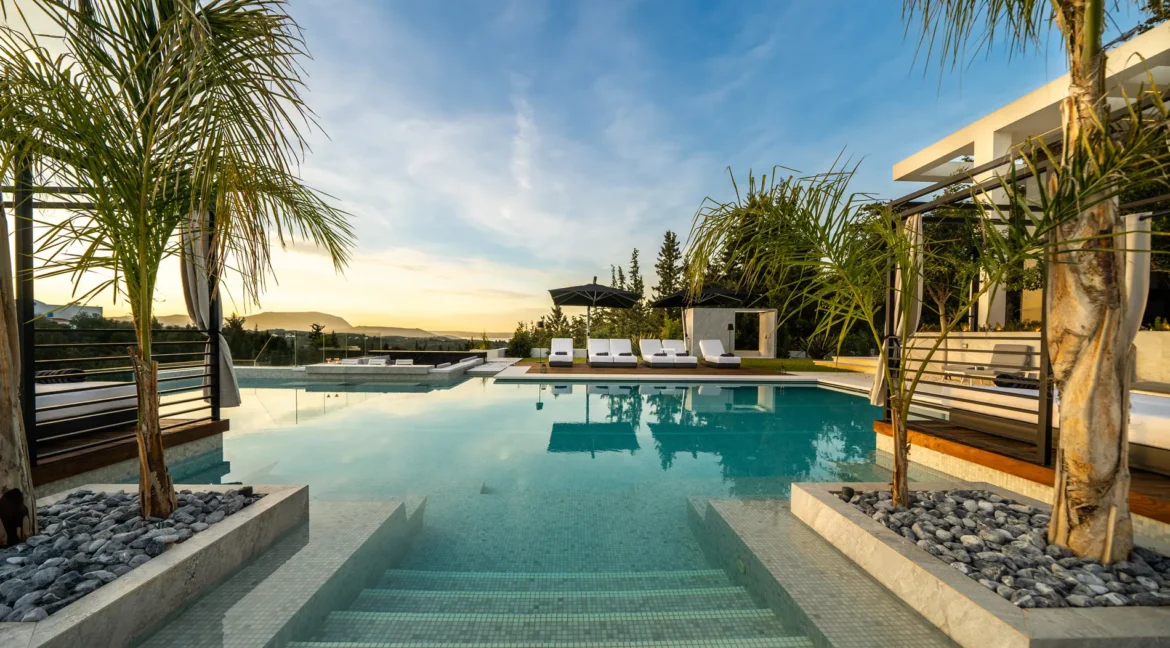 Luxurious Villa in Crete Greece for sale 44
