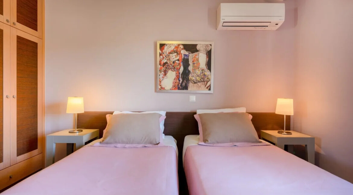 Luxurious sea-view villa in Rethymno Crete for Sale 25