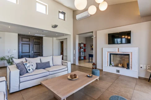 Luxurious sea-view villa in Rethymno Crete for Sale 36