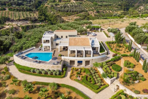 Luxurious sea-view villa in Rethymno Crete for Sale