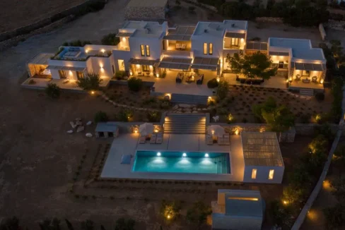 Outstanding Villa in Paros for sale 3