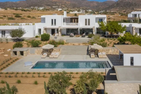 Outstanding Villa in Paros for sale 8
