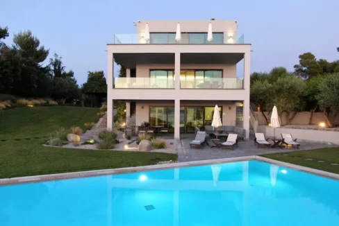 Prime Property for sale in Porto Heli with Spectacular Sea Views 9